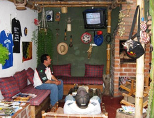 Blue House Backpackers Hostel Lima Bagian luar foto